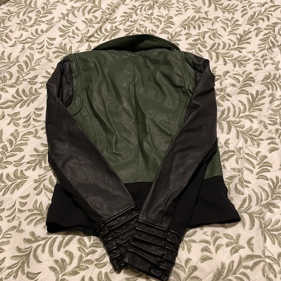 Vero moda medium jacket - Picture 2 of 2